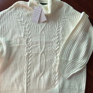 NWT Zesica mock neck sweater size large off white or cream